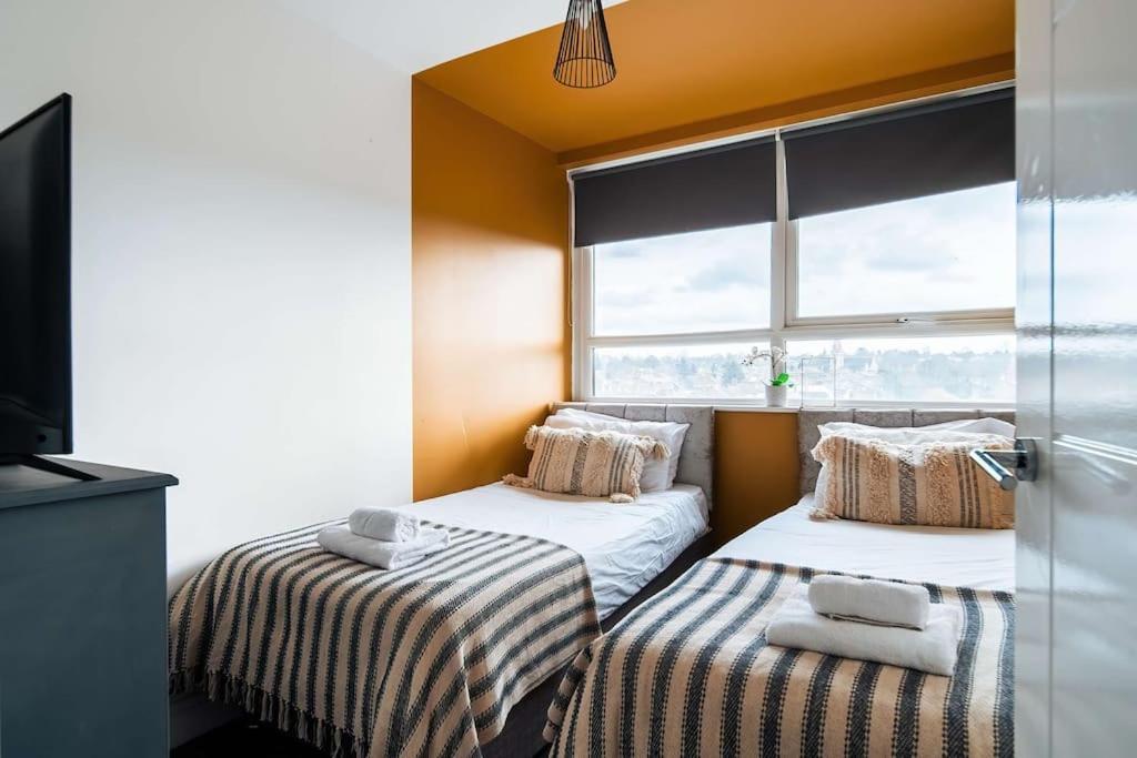 Apartment Contractor Flat *